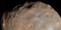 Phobos é um acumulado de de escombros que ficam unidos devido a uma capa externa de material mais sólido  Foto: NASA/Divulgação