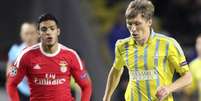 Benfica buscou resultado e, com dois gols de Jim&eacute;nez, empatou com o Astana  Foto: Igor Kovalenko / EFE