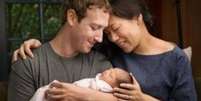 Mark Zuckerberg e Priscilla Chan apresentam a pequena Max, recém-nascida  Foto: Divulgação/BBC Brasil / BBC News Brasil