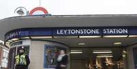 O ataque aconteceu na Esta&ccedil;&atilde;o Leytonstone; uma pessoa ficou gravemente ferida  Foto: WILL OLIVER / EFE