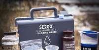 O SE200 produz cloro a partir de uma reação química que envolve sal, água e uma pequena descarga elétrica   Foto: Reprodução