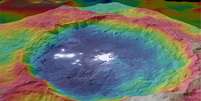 A cratera Occator tem o grupo mais impressionante de pontos brilhantes de Ceres  Foto: Divulgação/BBC Brasil / BBC News Brasil