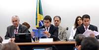 Conselho de Ética acompanha leitura do parecer do relator  Foto: Agência Brasil