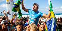 Mineirinho foi o segundo brasileiro a ser campeão mundial de Surfe  Foto: Getty Images
