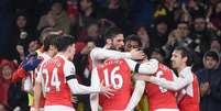Mesmo com dificuldades, Arsenal conseguiu a vitória  Foto: EFE