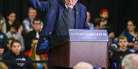 Bernie Sanders fala em evento de campanha no estado de Iowa, nos Estados Unidos  Foto: Tannen Maury / EFE