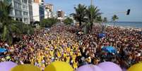 O Bloco Simpatia É Quase Amor teve a presença de um público de 100 mil pessoa, segundo a Riotur  Foto: Agência Brasil