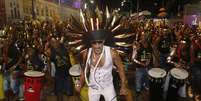Carlinhos Brown no primeiro dia de Carnaval em Salvador  Foto: Fred Pontes / Divulga&ccedil;&atilde;o
