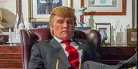 Johnny Depp vive o bilionário Donald Trump em série  Foto: Funny or Die/Divulgação