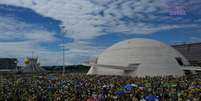 Manifestantes se concentram na manhã deste domingo (13) em Brasília, no Distrito Federal  Foto: Facebook/Movimento Brasil Livre / Reprodução