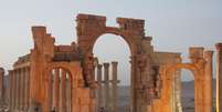 Imagem de arquivo mostra imagem ampla da antiga cidade de Palmira no centro da Síria  Foto: Agência Brasil