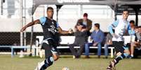 Volante garante que Tricolor está preparado para superar a catimba adversária na próxima quinta. Time precisa vencer em solo argentino para avançar na Libertadores  Foto: Lance!