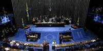 Caso Senado afaste Dilma, Temer assume interinamente até o julgamento final - quando pode ser confirmado no cargo  Foto: Senado Federal / BBC News Brasil