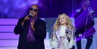 Stevie Wonder e Madonna  Foto: Kevin Winter / Getty Images 