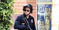 Policial na UCLA  Foto: EFE