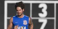 
                        
                        
                    Alexandre Pato, durante treino do Corinthians (Foto: Daniel Augusto Jr./AgenciaCorinthians)  Foto: Lance!