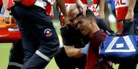 Dividida entre os jogadores causou a lesão do português, que pode ficar 4 semanas fora  Foto: EFE