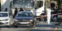 Caminhão alvejado pela polícia durante troca de tiros que matou o motorista que atropelou dezenas de pessoas em Nice, na França  Foto: Getty Images