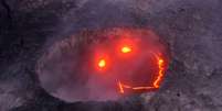 Lava forma um "rosto feliz" em vulcão nos Estados Unidos  Foto: BBC / BBCBrasil.com