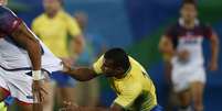 Lance da partida entre Brasil e Estados Unidos no r&uacute;gbi de 7 na Rio 2016  Foto: EFE