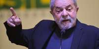 Em quatro idiomas, cartilha defende ex-presidente Lula do que seus advogados consideram uma &quot;caçada judicial&quot;   Foto: Agência Brasil