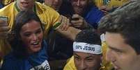 A volta do casal foi apontada, ap&oacute;s Neymar subir na arquibancada do Maracan&atilde; para abra&ccedil;ar Bruna Marquezine, no t&iacute;tulo in&eacute;dito do ouro do Brasil na Olimp&iacute;ada  Foto: Instagram / PurePeople