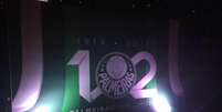 Palmeiras comemorou 102 em festa realizada na noite de quinta-feira, em São Paulo  Foto: Lance!