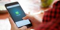 Aprenda a evitar que o Whatsapp compartilhe seus dados com o Facebook  Foto: Shutterstock / Guia da Semana