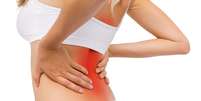 Dor nas costas não deveria impedir prática de exercícios físicos, dizem fisioterapeutas  Foto: kaspiic / iStock