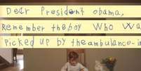 A Casa Branca divulgou um vídeo em que Alex lê sua carta  Foto: Casa Branca / BBCBrasil.com