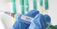 A partir do ano que vem os meninos vão ser incluídos na campanha de vacinação contra o HPV, segundo Ministério da Saúde  Foto: iStock