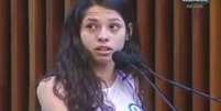 Ana Júlia fala na tribuna da Assembleia Legislativa do Paraná  Foto: YouTube / BBC News Brasil