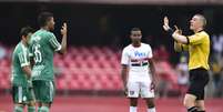 Daronco atuando em partida do Brasileiro de 2015 entre Palmeiras e São Paulo  Foto: Fernando Dantas/Gazetapress