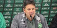 "Boa gestão, transparência e a química que nasceu entre o clube e a cidade", responde Sandro Pallaoro, presidente da Chapecoense, sobre os motivos do sucesso do time na atual temporada  Foto: Cleberson Silva/Chapecoense