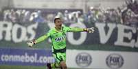 O goleiro Danilo foi um dos heróis da Chapecoense na classificação para a final da Copa Sul-americana  Foto: EFE