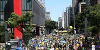 Protesto contra a corrupção na avenida Paulista, em São Paulo (SP)  Foto: Renato S. Cerqueira / Futura Press