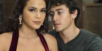 Jesuita Barbosa avalia rela&ccedil;&atilde;o com Bruna Marquezine na s&eacute;rie 'Nada Ser&aacute; Como Antes': 'Paix&atilde;o furiosa'  Foto: Divulga&ccedil;&atilde;o, TV Globo / PurePeople
