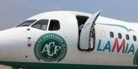 Avião da empresa boliviana Lamia, fretado pela Chapecoense para transportar sua equipe. Setenta e uma pessoas morreram no acidente na Colômbia                Foto: Agência Brasil