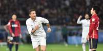 Cristiano Ronaldo marcou três gols contra o Kashima (Foto: AFP)  Foto: Lance!