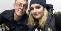 Noora Arkavazi e Bobi Dodevski se apaixonaram na fronteira da Maced&ocirc;nia  Foto: Bobi Dodevski e Noora Arkavazi