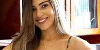 Vivian Amorim, do 'BBB17', nega ter mandado nudes e afirma: 'Cheguei a um ano sem sexo'  Foto: Reprodu&ccedil;&atilde;o, Jo&atilde;o Mello/ Gshow / PurePeople