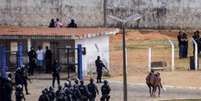 Detentos de Alcaçuz entram em confronto com o batalhão de choque da Polícia Militar na Penitenciária Estadual de Alcaçuz, localizada na região metropolitana de Natal   Foto: EFE