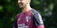 Lucas Pratto participa de treino no CT do São Paulo  Foto: Érico Leonan/São Paulo FC