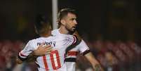 Dupla Pratto e Cueva brilha e comanda vitória do São Paulo  Foto: Antonio Cicero/Photopress / Gazeta Press