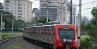 Um homem ejaculou em mulher que estava dormindo em um trem da CPTM; após isso, fugiu  Foto: Kevin David/Futura Press