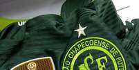 Nova camisa da Chapecoense  Foto: Chapecoense / Divulgação