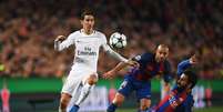 Di Maria em a&ccedil;&atilde;o contra o Barcelona em partida do PSG pela Liga dos Campe&otilde;es  Foto: Getty Images