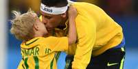 Neymar curtiu o domingo, 19 de março de 2017, acompanhado do filho, Davi Lucca, de 5 anos  Foto: Getty Images / PurePeople