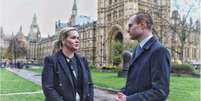 O advogado brasileiro Cristiano Zanin Martins e sua sócia Valeska Teixeira Martins estavam prestes a entrar no Parlamento britânico quando o caos eclodiu   Foto: Arquivo Pessoal