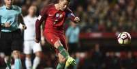 Veja imagens da vitória de Portugal  Foto: AFP / LANCE!